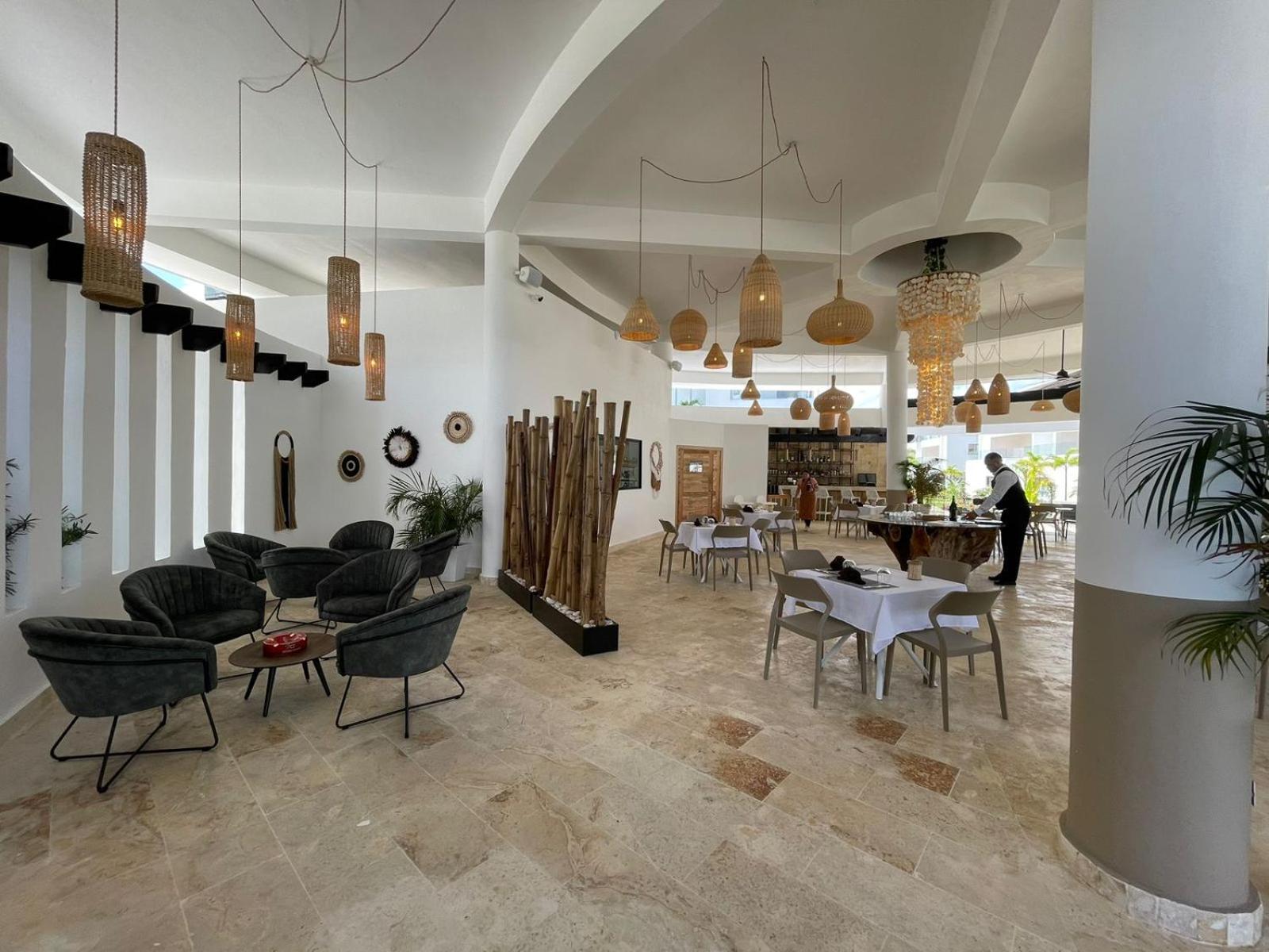 Amar'E Apartahotel 라스테레나스 외부 사진